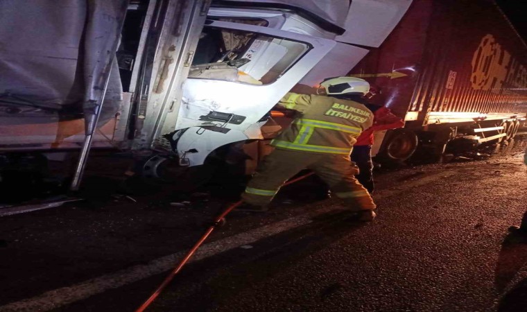 Susurlukta zincirleme kaza: 1 ölü, 5 yaralı