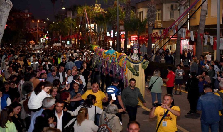 Tarsusta festival coşkusu sürüyor