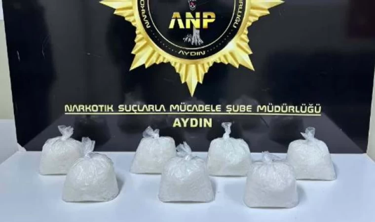 ’Tina’ ile aramada otomobilde metamfetamin bulundu; 4 gözaltı