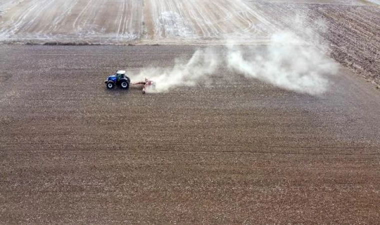 Trakya’da buğday kuru toprağa ekilip, yağış beklenmeye başlandı