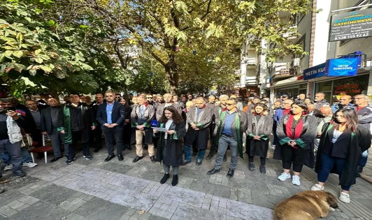 Tunceli’de avukatlardan Yargıtay 3. Ceza Dairesi’nin kararına tepki