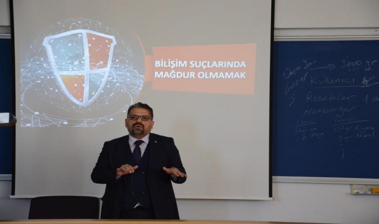 Turizm Fakültesinde “Bilişim Suçlarında Mağdur Olmamak” konuşuldu