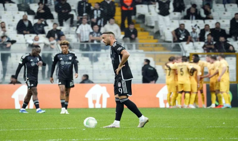 UEFA Avrupa Konferans Ligi: Beşiktaş: 0 - Bodo/Glimt: 1 (İlk yarı)