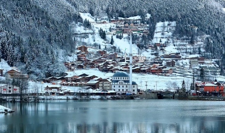 Uzungölden kar manzaraları