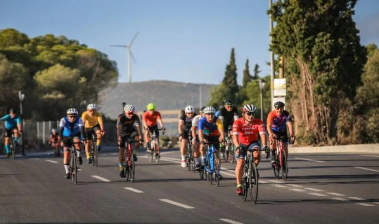 Veloturk Gran Fondo Çeşme by Salcano koşuldu