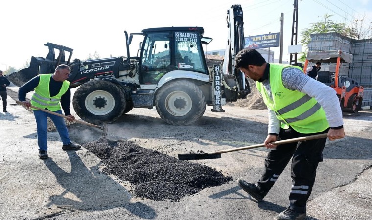 Yeşilyurtta ulaşım konforlu hale getiriliyor