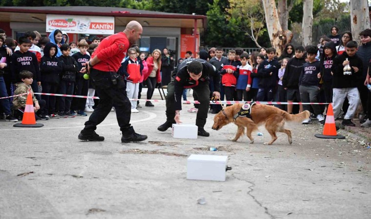 Zeynadan öğrencilere afet tatbikatı