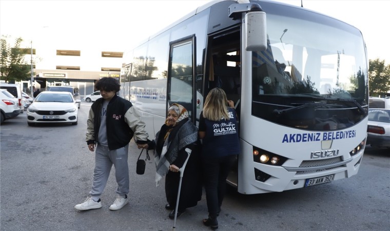 Akdenizde yaş almış vatandaşlara özel bakım