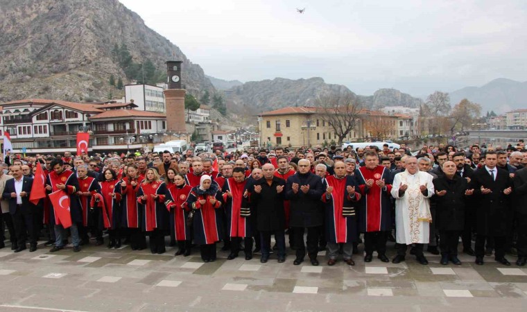 Amasyada akademisyenlerden İsrailin Gazzedeki vahşetine yürüyüşlü tepki