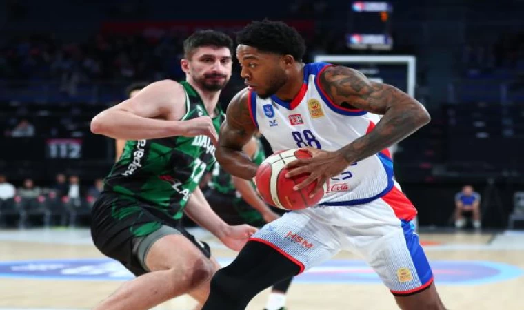 Anadolu Efes - Darüşşafaka Lassa: 85-78