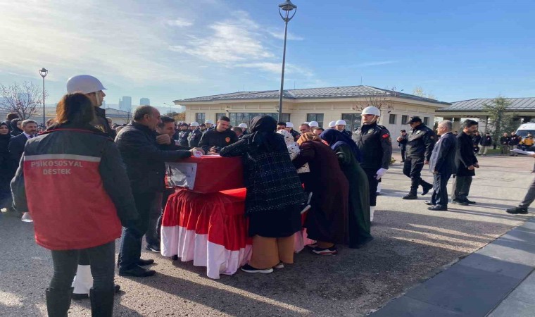 Ankarada trafik kazasında şehit olan Bakan koruması polis memuru için tören düzenlendi