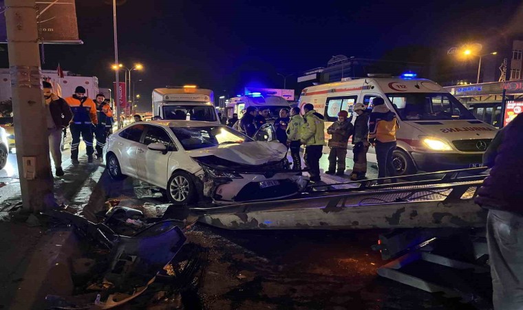 Avcılar E-5te trafik kazası: 4 yaralı