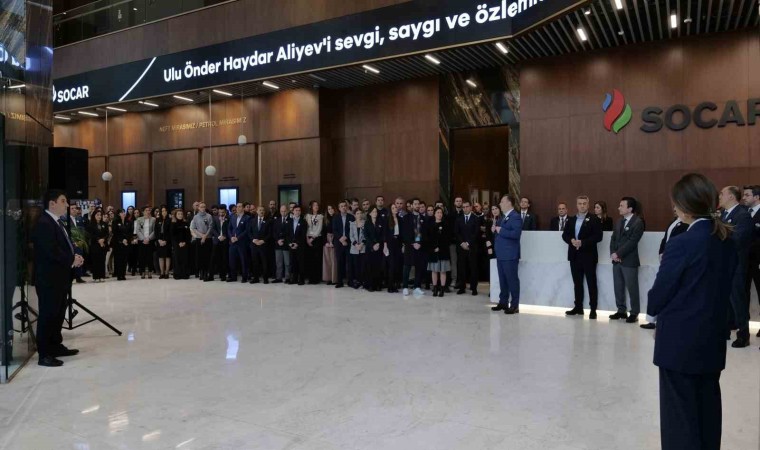 Azerbaycan halkının Ulusal Lideri Haydar Aliyev, vefatının 20nci yıl dönümünde anıldı