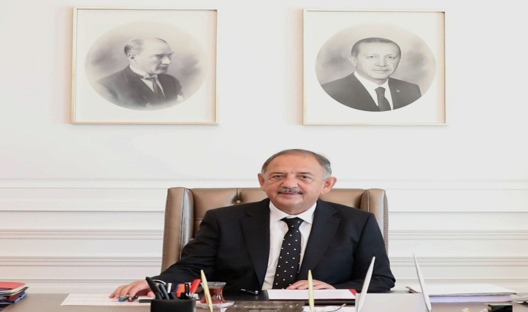 Bakan Özhaseki: “Adıyamanı hızla ayağa kaldıracağız”