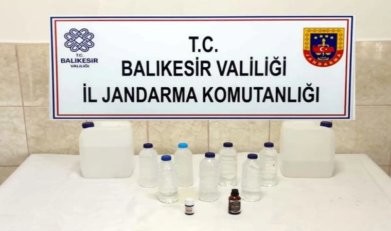 Balıkesir’de 2 bin 587 litre sahte ve kaçak içki ele geçirildi; 11 gözaltı