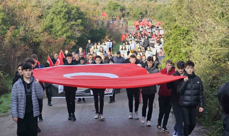 Bandırmada Sarıkamış şehitleri anısına Ayyıldız Tepede yürüyüş