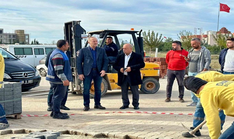 Başkan Atabay, Cumhuriyet Mahallesindeki çalışmaları denetledi