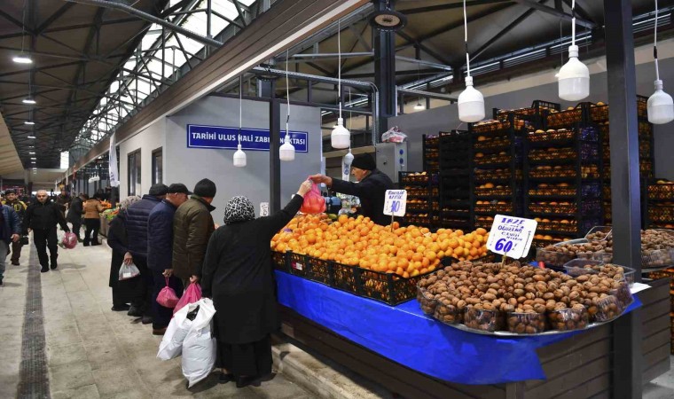 Başkentli esnaf ve vatandaştan yenilenen Ulus Haline tam not