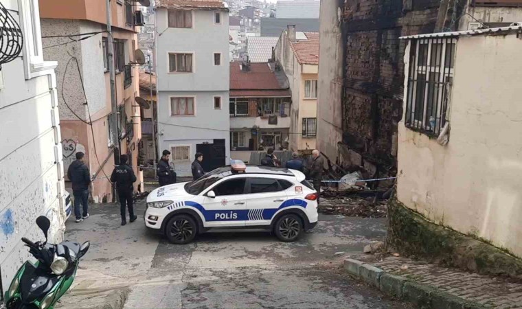 Beyoğlunda bir kişinin öldüğü yangında olay yerindeki çalışmalar tamamlandı