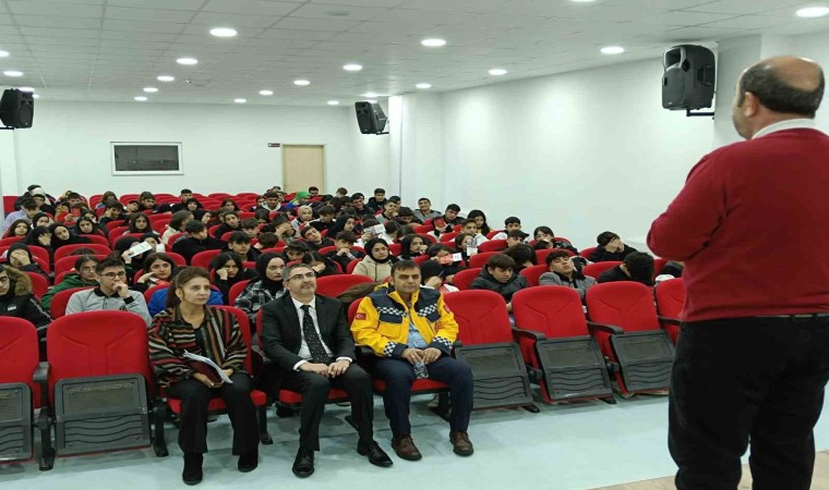 Bingölde öğretmen ve öğrencilere ilk yardım semineri