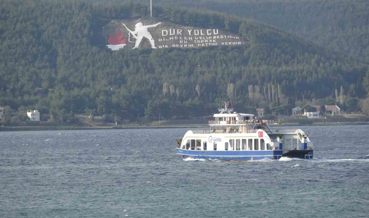 Bozcaada ve Gökçeadaya yarınki feribot seferlerine fırtına engeli