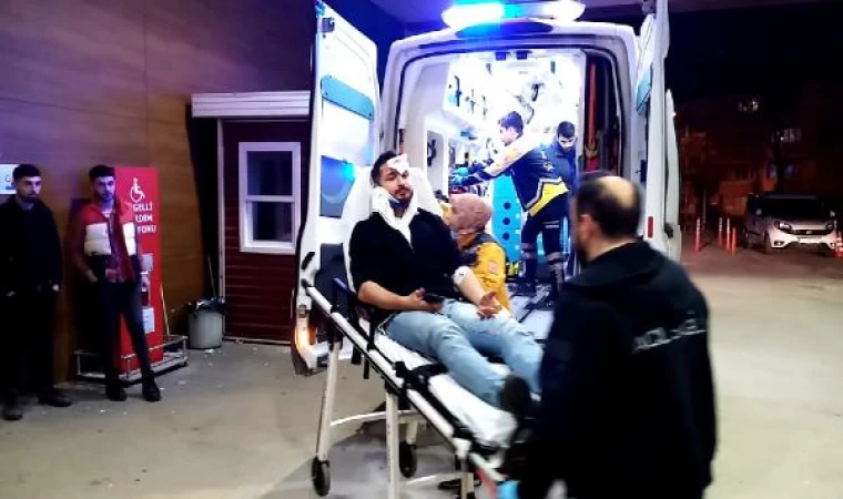 Bursa’da 2 otomobil çarpıştı: 5 yaralı