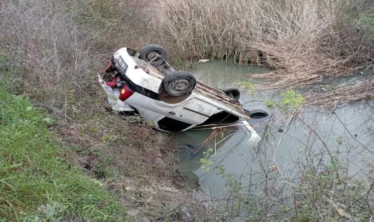 Bursa’da otomobil su kanalına düştü: 1’i ağır 5 yaralı