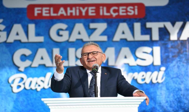 Büyükkılıç: Felahiye ve Özvatanda doğalgaz ateşini yakıyoruz