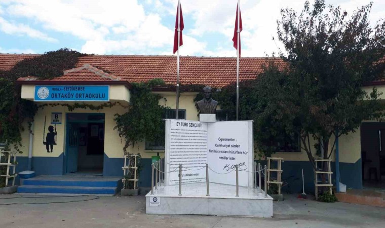 Büyükşehir İl Genelinde 233 Atatürk Büstü yapımını tamamladı