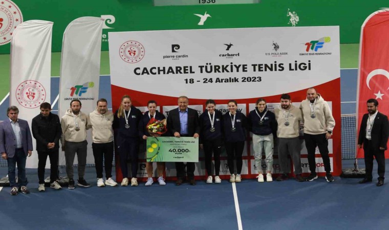 Cacharel Türkiye Tenis Liginde kadınların şampiyonu ENKA Spor Kulübü