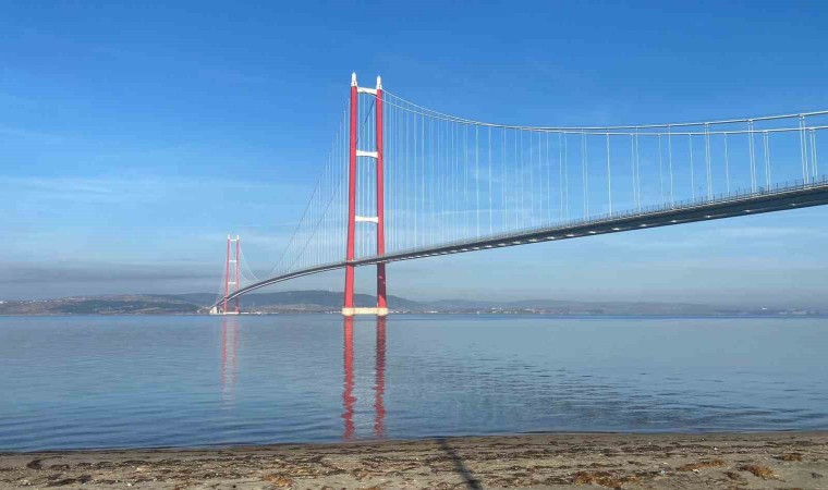 Çanakkale Boğazı gemi geçişlerine yeniden açıldı