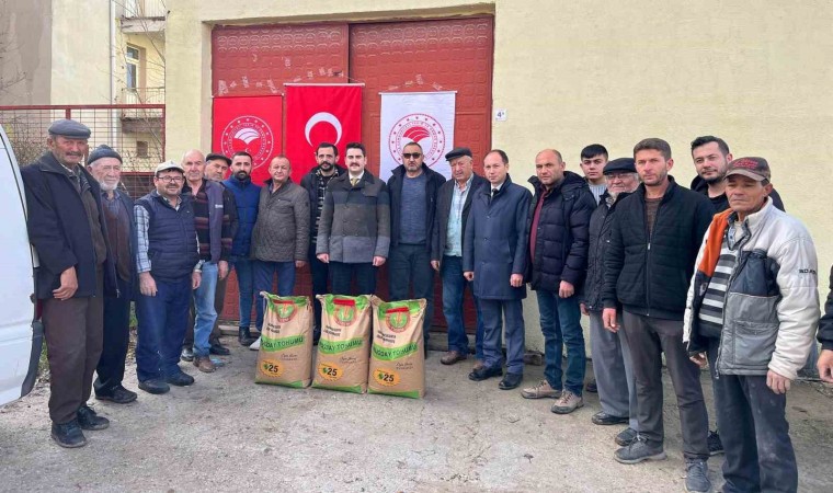 Çavdarhisarda 401çiftçiye yüzde 50 hibeli 60 ton buğday tohumu dağıtıldı