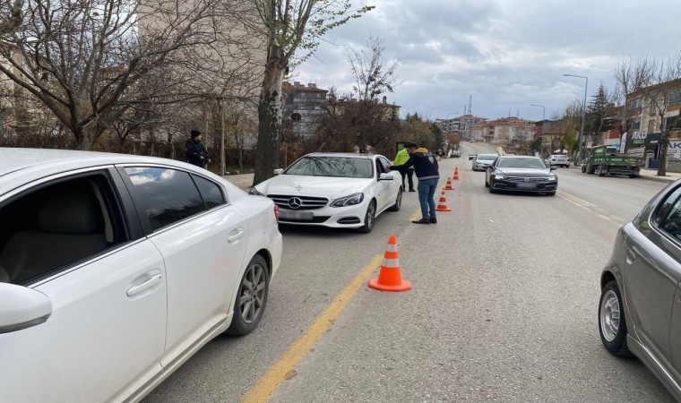 Çorumda trafik denetimleri arttırıldı