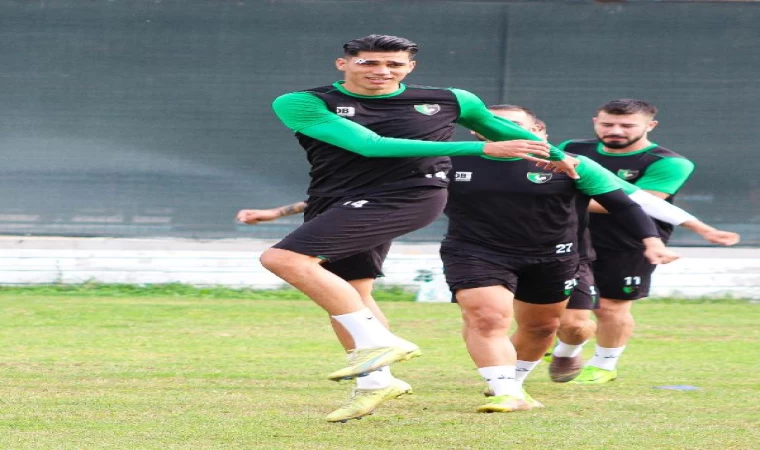 Denizlispor’da Bekir Turaç parlıyor