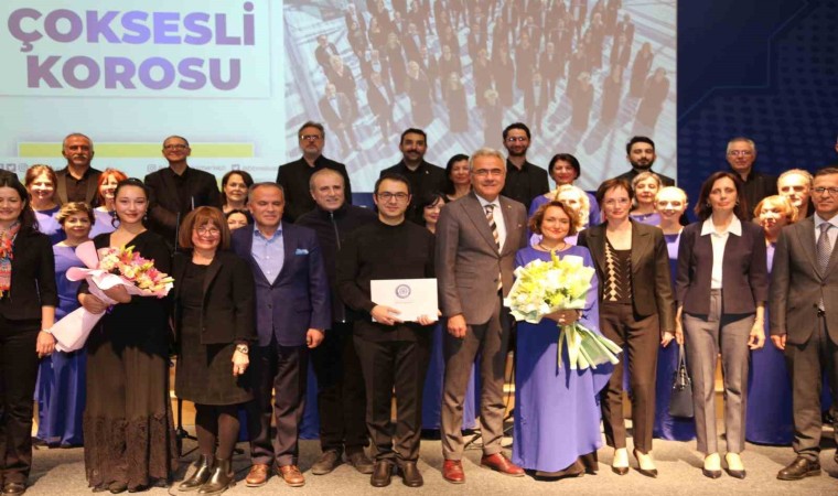 Devlet Çoksesli Korosu, Sivasta konser verdi