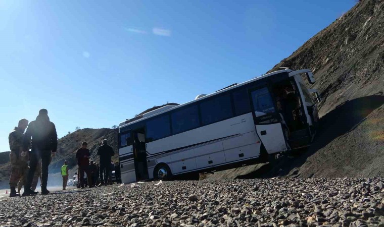 Diyarbakırda otobüs kazası: 27 yaralı