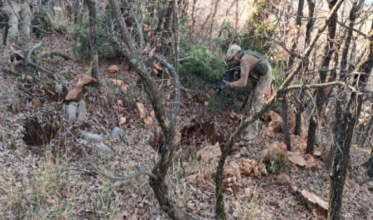 Diyarbakır’da terör operasyonu; 427 kilo esrar ve mühimmat ele geçirildi