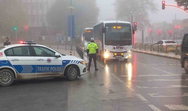 Edirnede sis kazaları da beraberinde getirdi