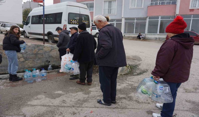 Edirnelilerin susuzluk isyanı: Banyo yapamıyoruz