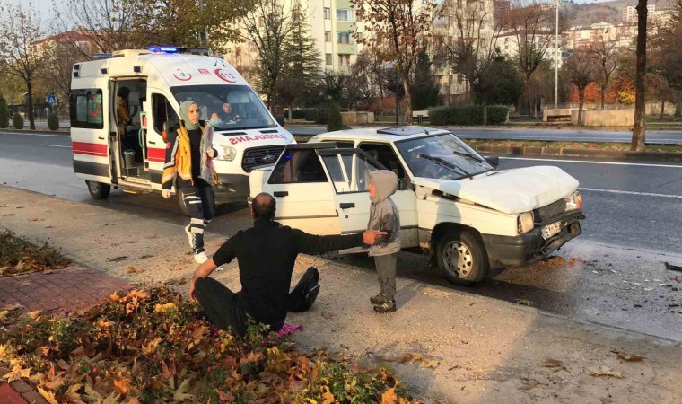 Elazığda trafik kazası: 4 yaralı