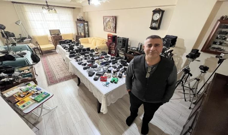 Emekli makinist, 43 yıllık fotoğrafçılık tutkusunu evinde 1000 parçalık koleksiyona dönüştürdü