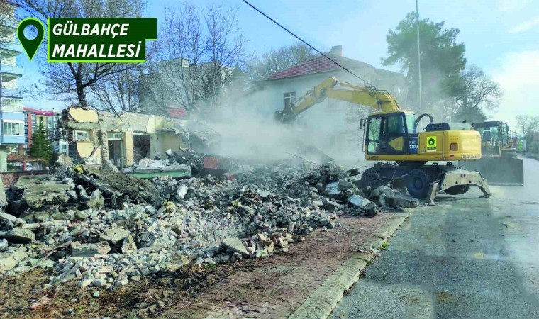 Ereğlide metruk binalar yıkılıyor