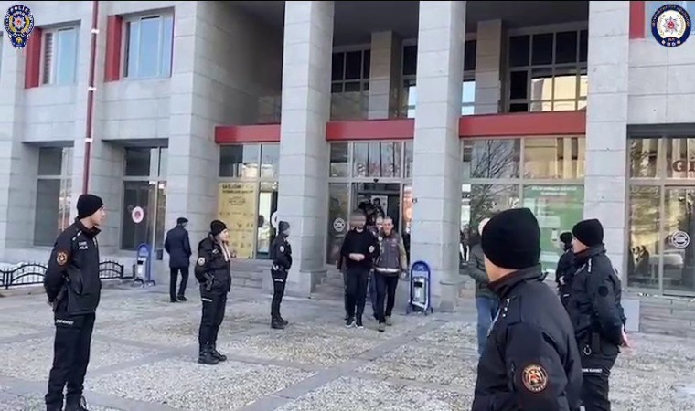 Erzurumda aranan şahıslara yönelik eş zamanlı operasyon