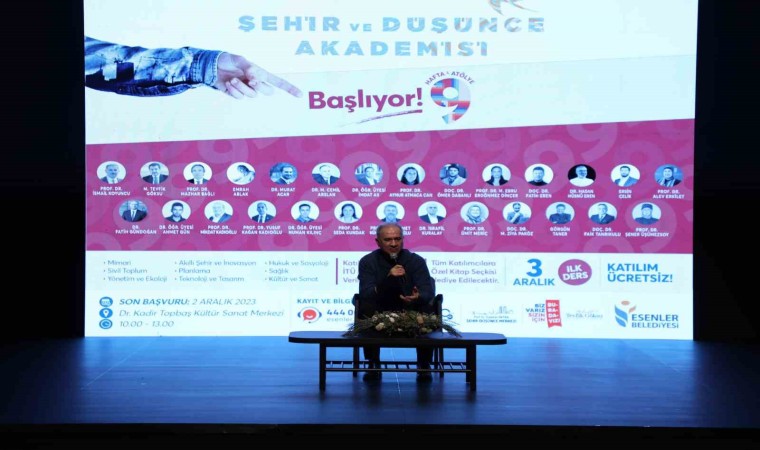 Esenlerde ‘Şehir ve Düşünce Akademisinde eğitimler başladı