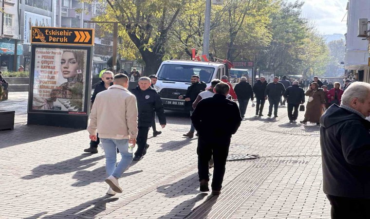 Eskişehirde yasaklanan dilencilik yöntem değiştirdi