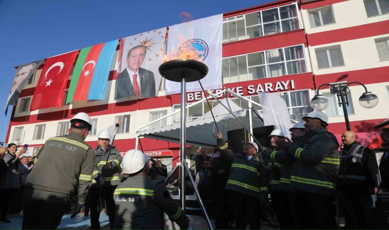 Felahiyede doğalgaz ateşi yandı