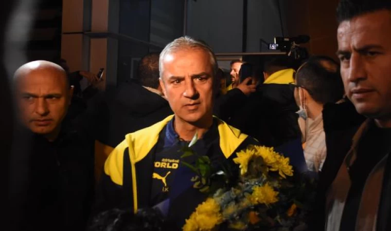 Fenerbahçe kafilesi, Kayseri’de çiçeklerle karşılandı