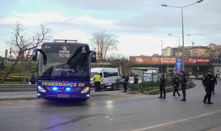 Fenerbahçe kafilesi stada ulaştı