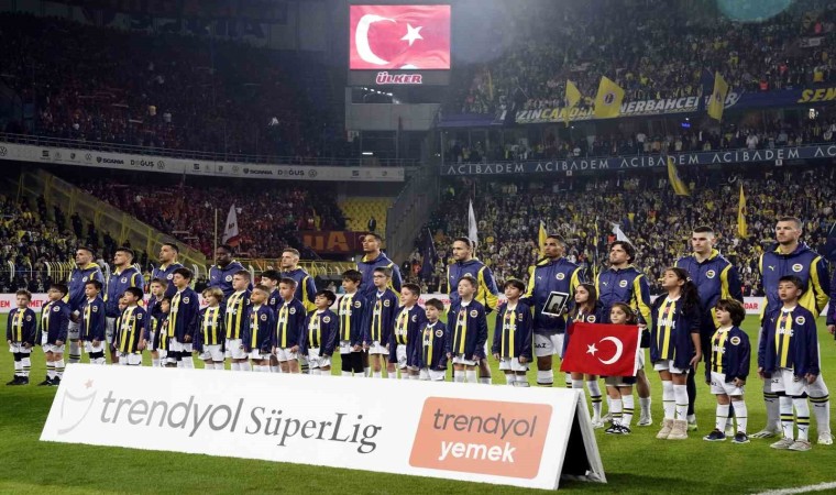 Fenerbahçede derbide 7 yeni isim