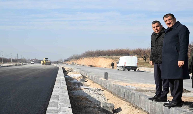 Gürkan, Kuzey Kuşak Yolunda incelemede bulundu